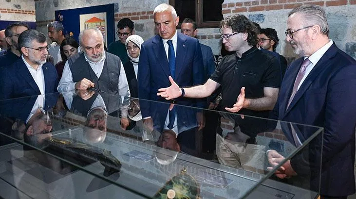 Takiyyüddîn Râsıd'ın 500. yılına özel sergi açıldı