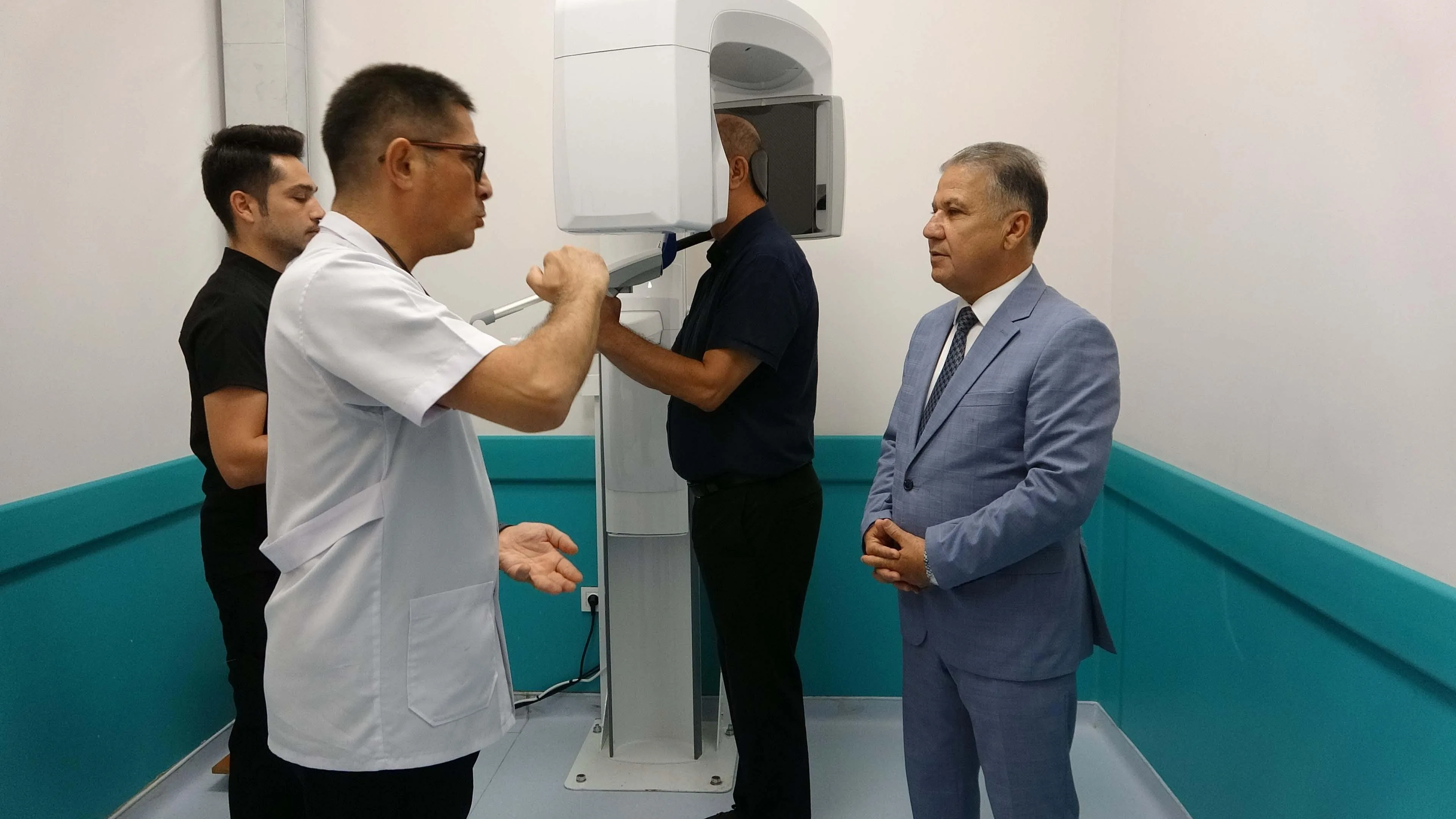 Diş tedavisinde yapay zeka dönemi! Hastalıklı dokuları, üç boyutlu olarak görüntülüyoruz